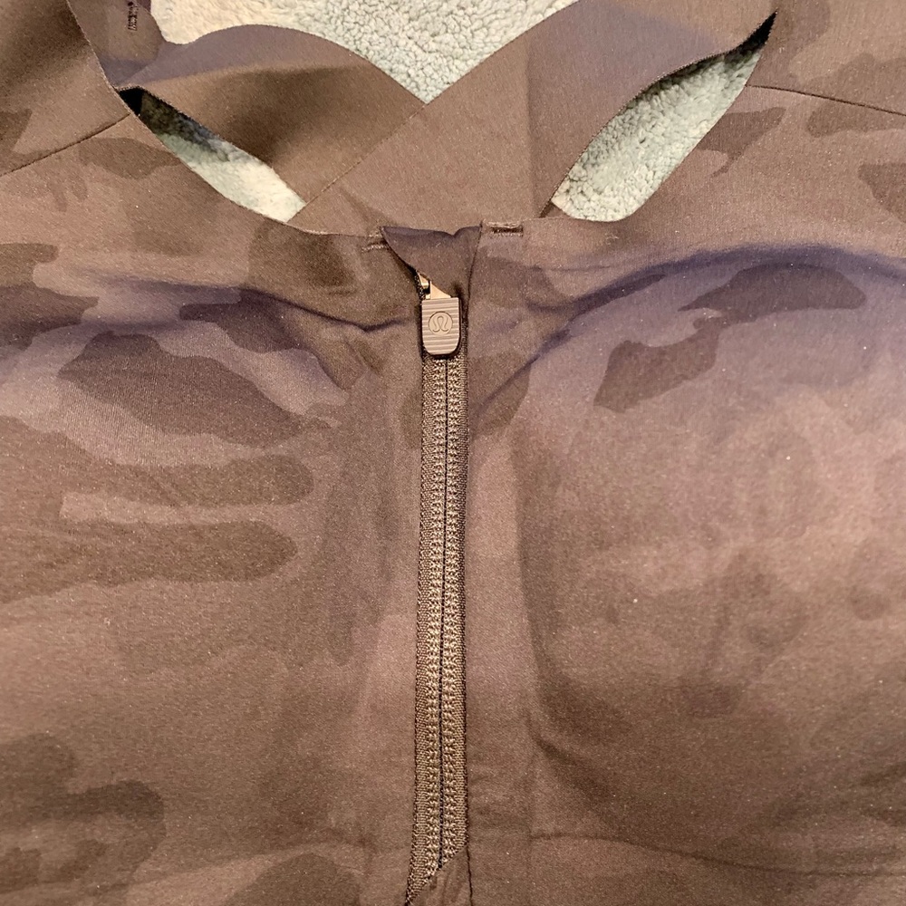 Lululemon Enlite Camo Bra Zip Front